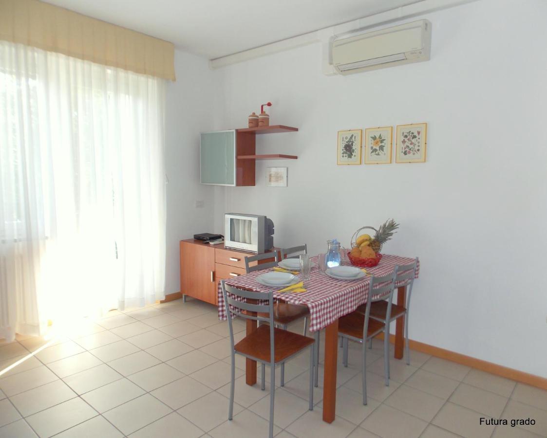 Villa Verdi Apartments Grado Luaran gambar