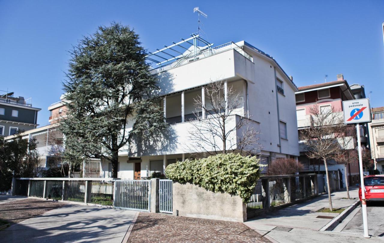 Villa Verdi Apartments Grado Luaran gambar