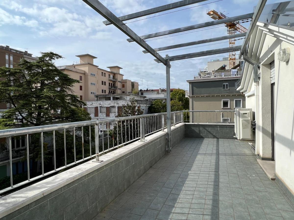 Villa Verdi Apartments Grado Luaran gambar